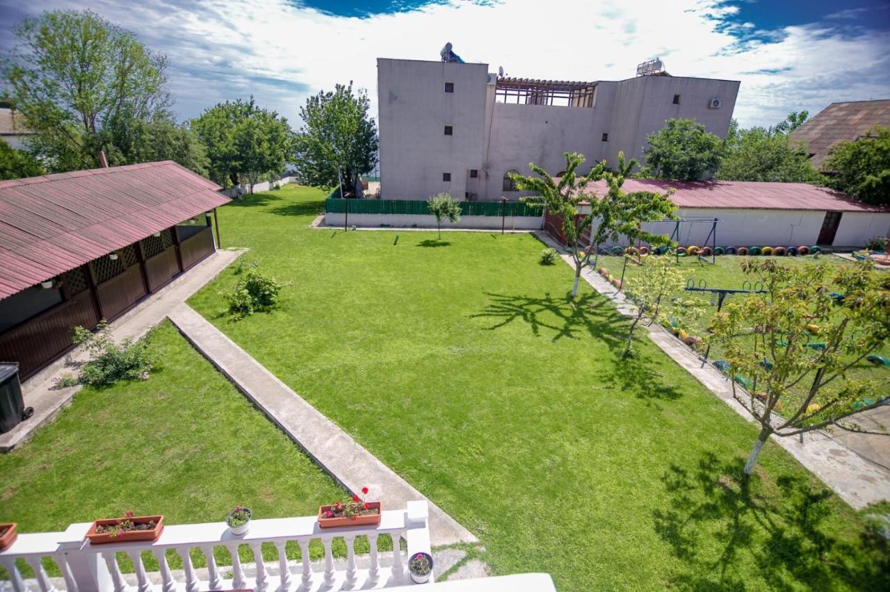 Hotel Casa Iordachescu Două Mai Extérieur photo